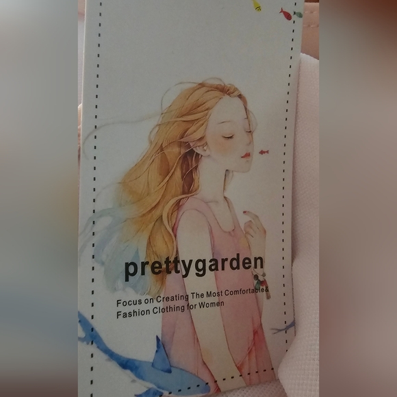 Pretty Garden. Light Pink. One Piece U Neckline Swimsuit. Size Medium. NWT. - Picture 9 of 9